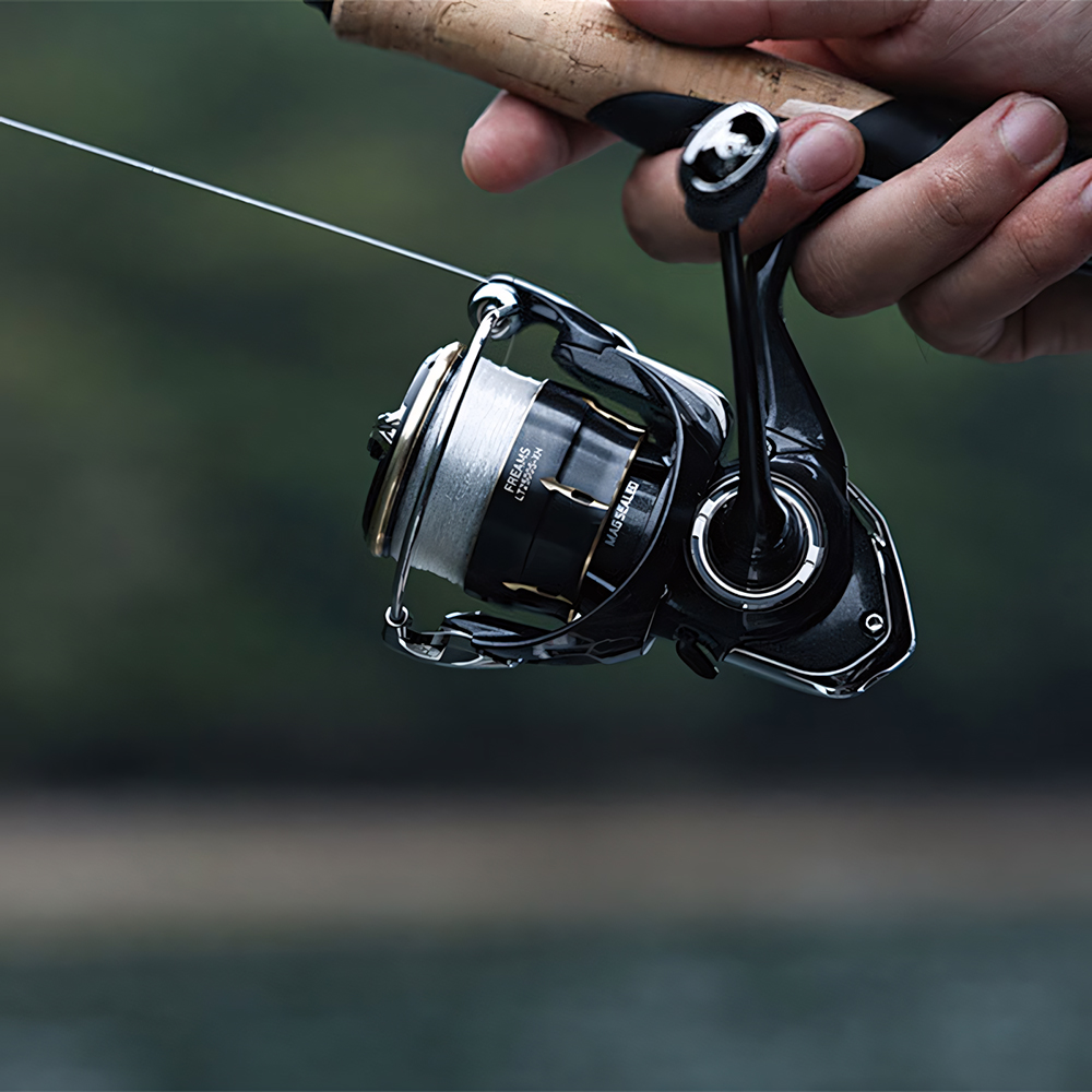 2026 DAIWA FREAMS Spinhengel M - Surf Reel recensie en prijs